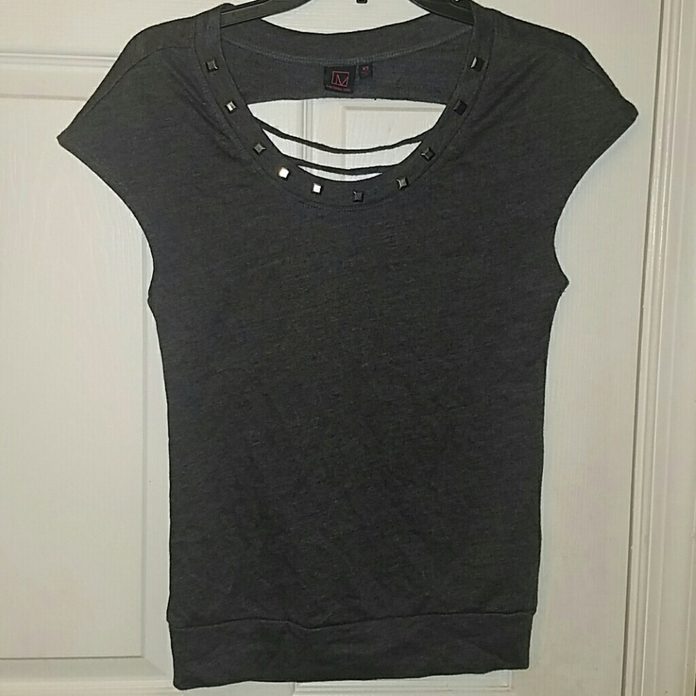 Women's Active cut out back shirt